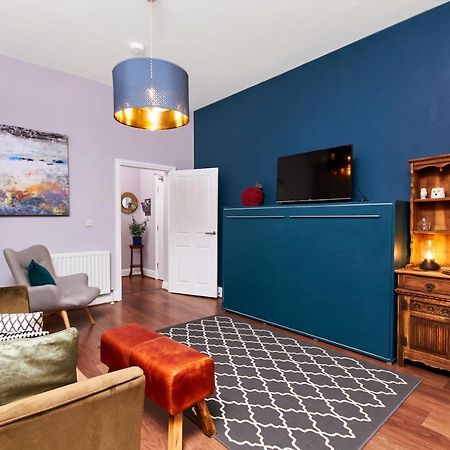 Lovely Abode In Newcastle - Sleeps 4 - Ground Floor Eksteriør billede