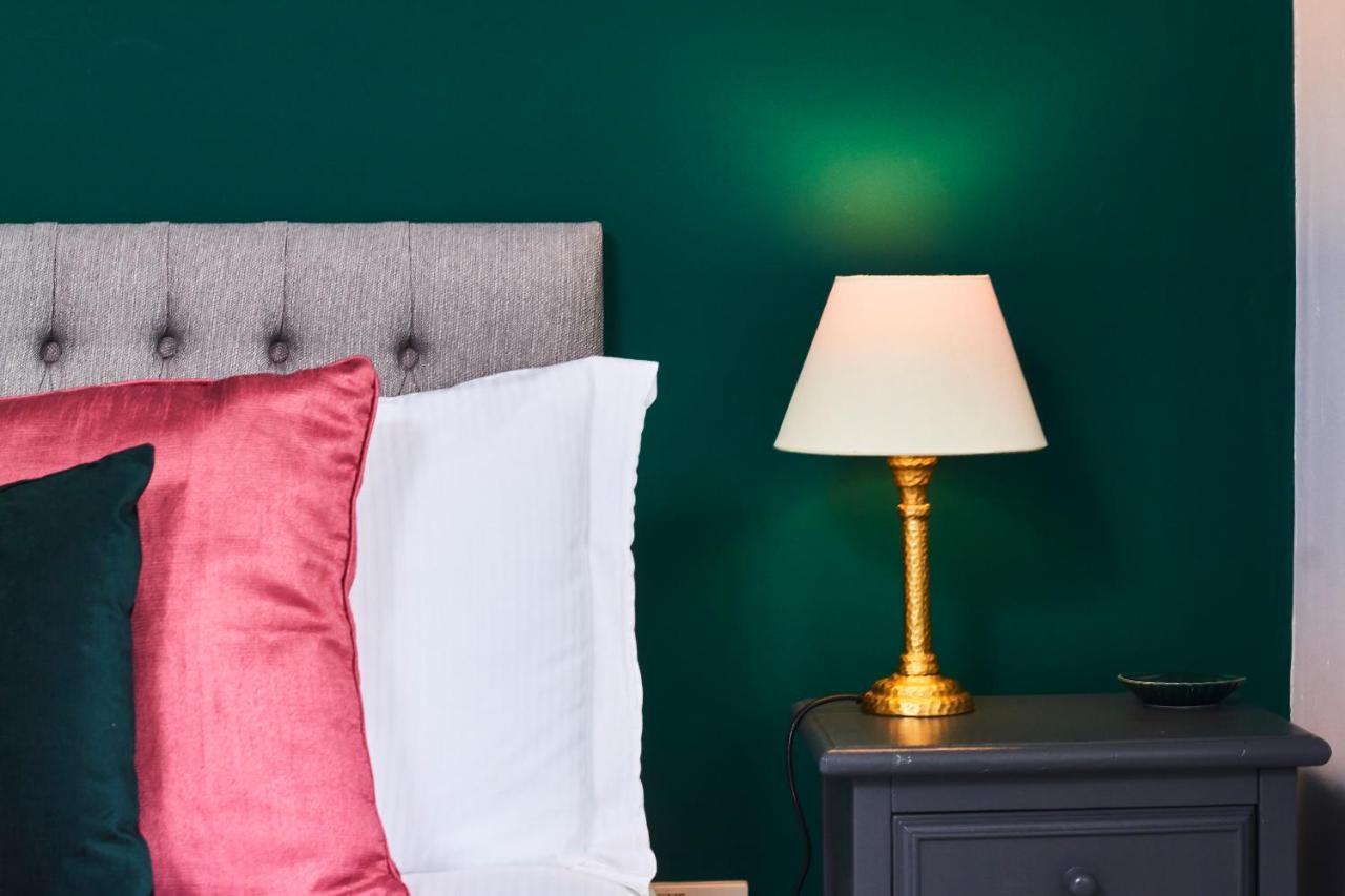Lovely Abode In Newcastle - Sleeps 4 - Ground Floor Eksteriør billede