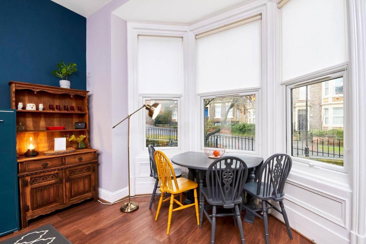 Lovely Abode In Newcastle - Sleeps 4 - Ground Floor Eksteriør billede